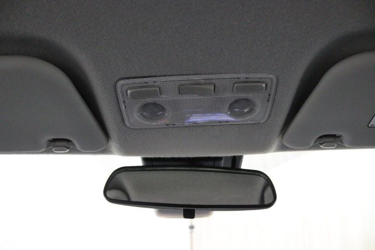 Toyota Yaris - 1.5 Hybrid Trend 32