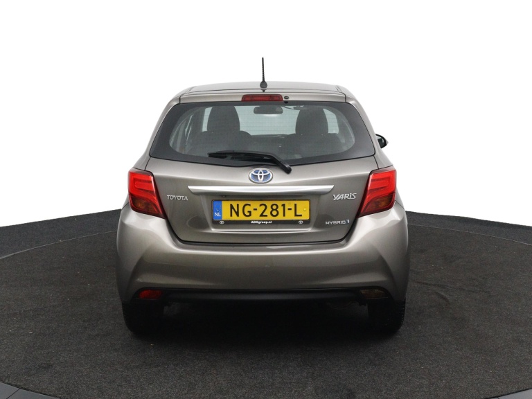 Toyota Yaris - 1.5 Hybrid Trend 8