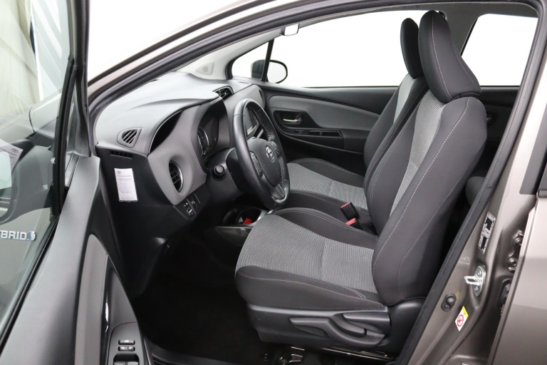 Toyota Yaris - 1.5 Hybrid Trend 9