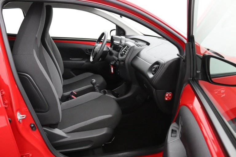 Toyota Aygo - 1.0 VVT-i x-fun 7