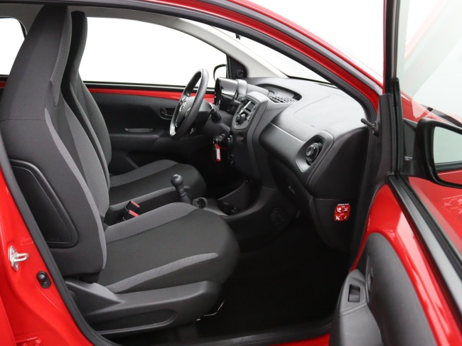 Toyota Aygo - 1.0 VVT-i x-fun