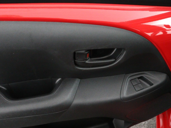 Toyota Aygo - 1.0 VVT-i x-fun