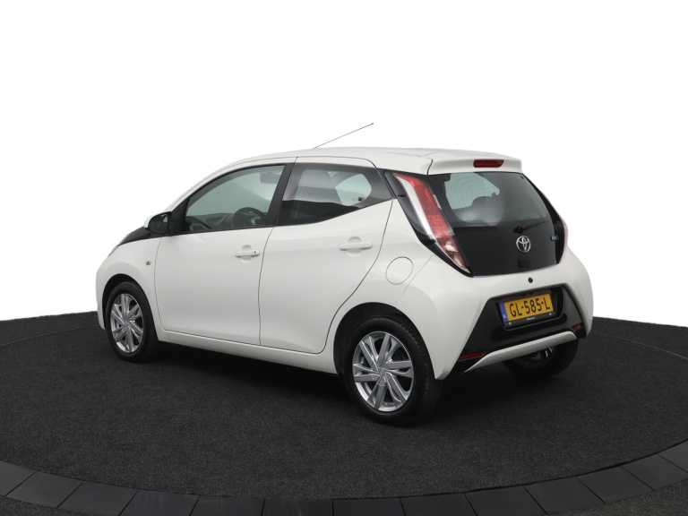 Toyota Aygo - 1.0 VVT-i x-play 12