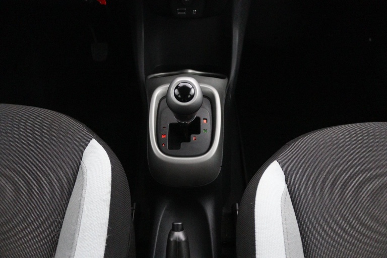 Toyota Aygo - 1.0 VVT-i x-play 26