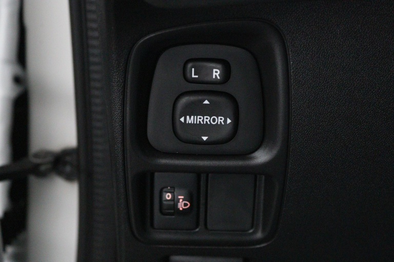 Toyota Aygo - 1.0 VVT-i x-play 28