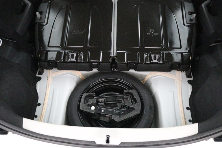 Toyota Aygo - 1.0 VVT-i x-play 32