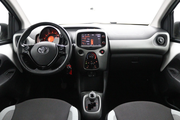 Toyota Aygo - 1.0 VVT-i x-play 4