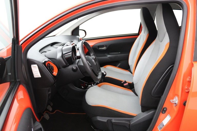 Toyota Aygo - 1.0 VVT-i x-cite 16