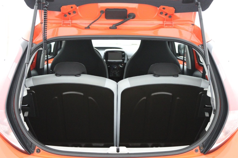 Toyota Aygo - 1.0 VVT-i x-cite 23