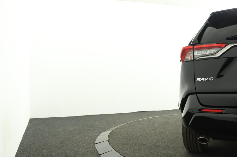 Toyota RAV4 - 2.5 Plug-in Hybrid AWD Style 43