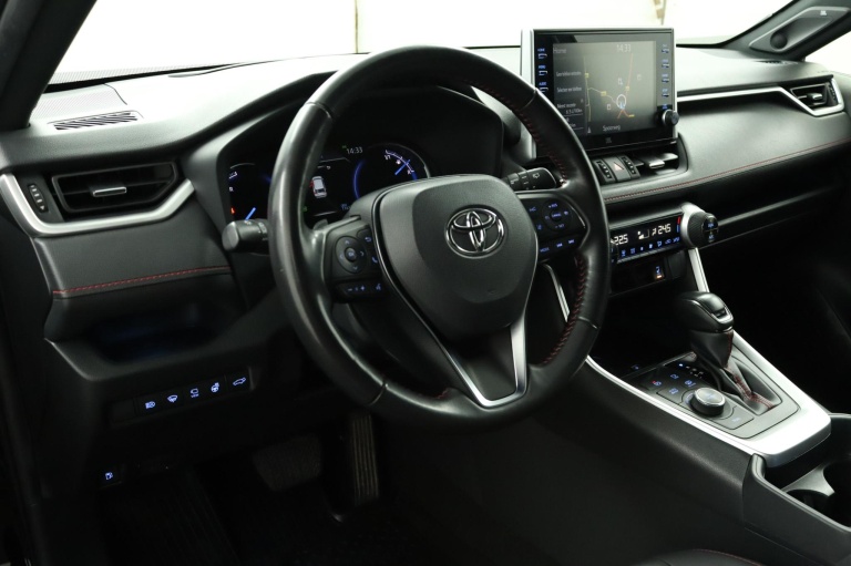 Toyota RAV4 - 2.5 Plug-in Hybrid AWD Style 79