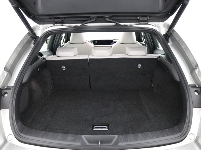 Lexus UX - 250h Executive Line