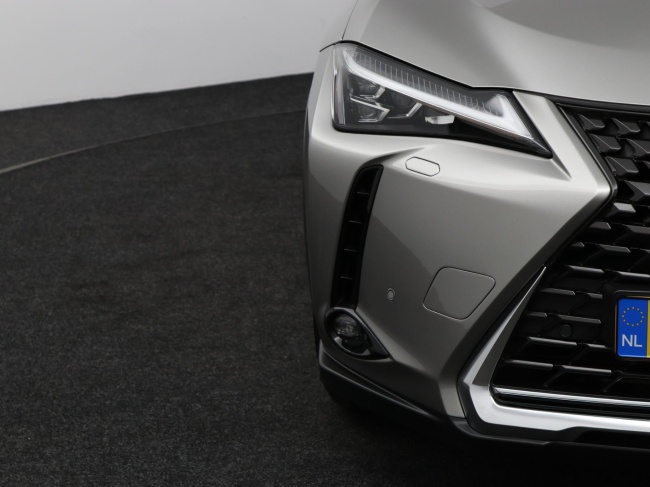 Lexus UX - 250h Executive Line