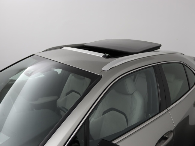 Lexus UX - 250h Executive Line