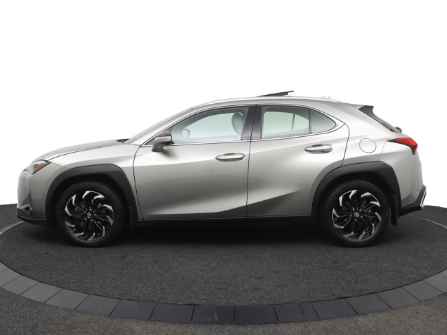 Lexus UX - 250h Executive Line
