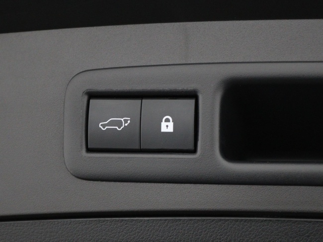 Lexus UX - 250h Executive Line