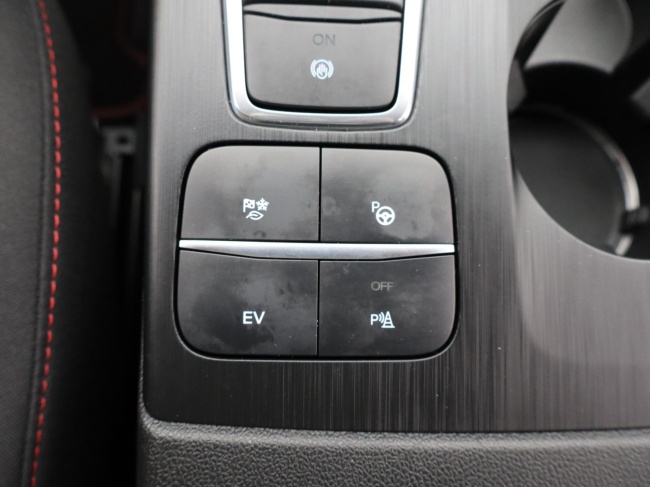 Ford Kuga - 2.5 PHEV ST-Line