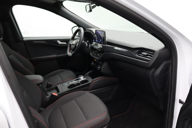 Ford Kuga - 2.5 PHEV ST-Line 31