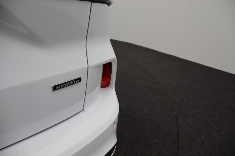 Ford Kuga - 2.5 PHEV ST-Line 39