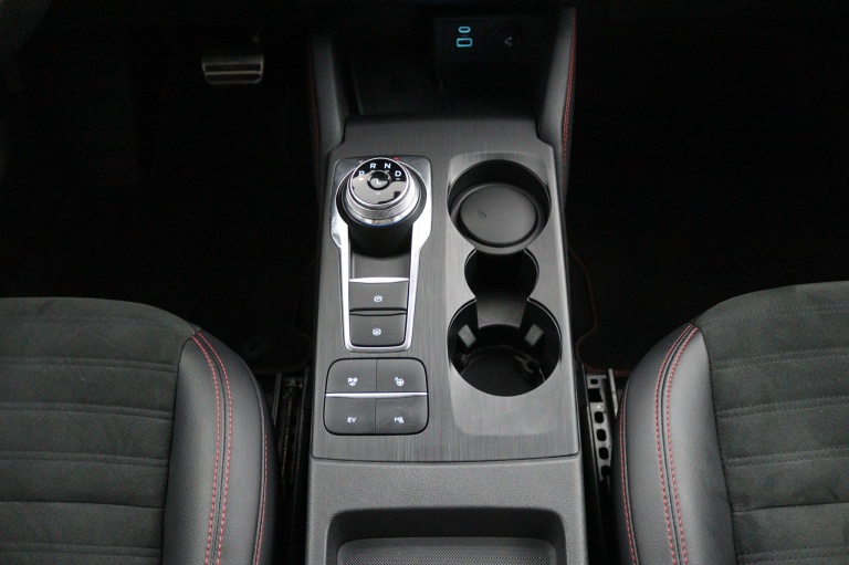 Ford Kuga - 2.5 PHEV ST-Line 22