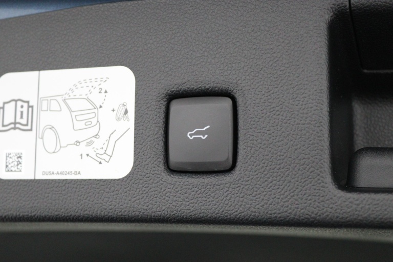 Ford Kuga - 2.5 PHEV ST-Line 37