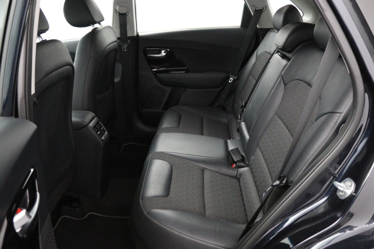 Kia Niro - 1.6 GDi Hybrid DynamicLine 15