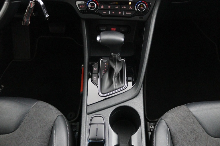 Kia Niro - 1.6 GDi Hybrid DynamicLine 22