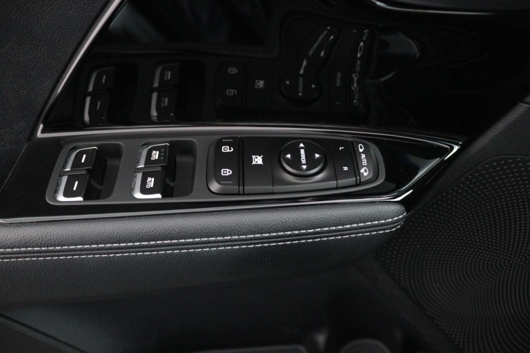 Kia Niro - 1.6 GDi Hybrid DynamicLine 24