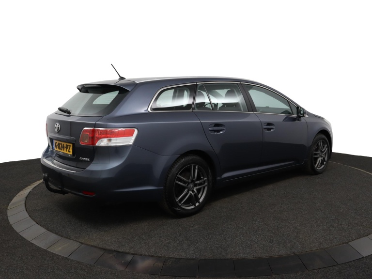 Toyota Avensis Wagon - 1.6 VVTi Comfort 2