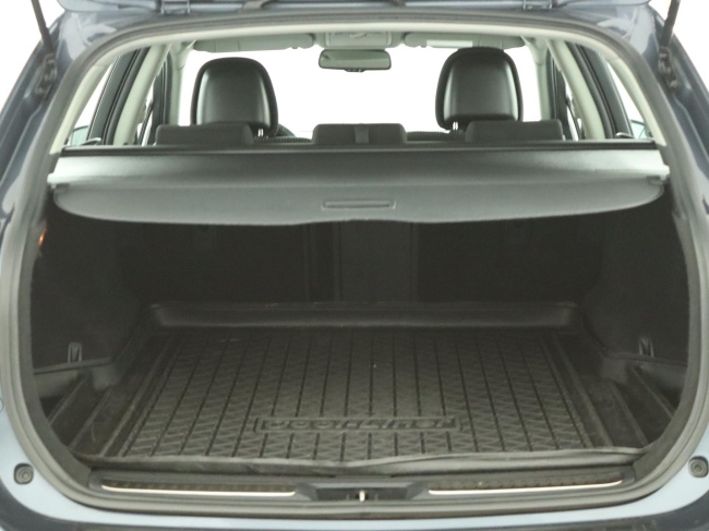 Toyota Avensis Wagon - 1.6 VVTi Comfort