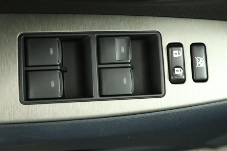 Toyota Avensis Wagon - 1.6 VVTi Comfort 26