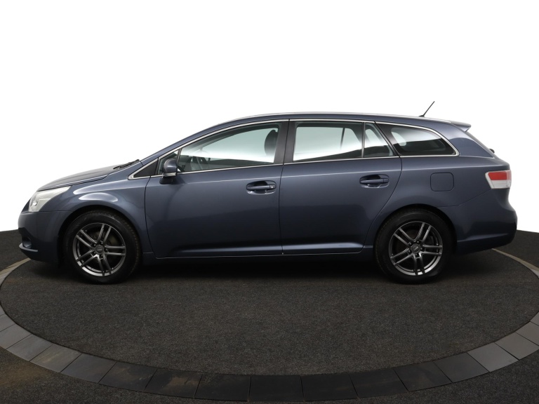Toyota Avensis Wagon - 1.6 VVTi Comfort 3