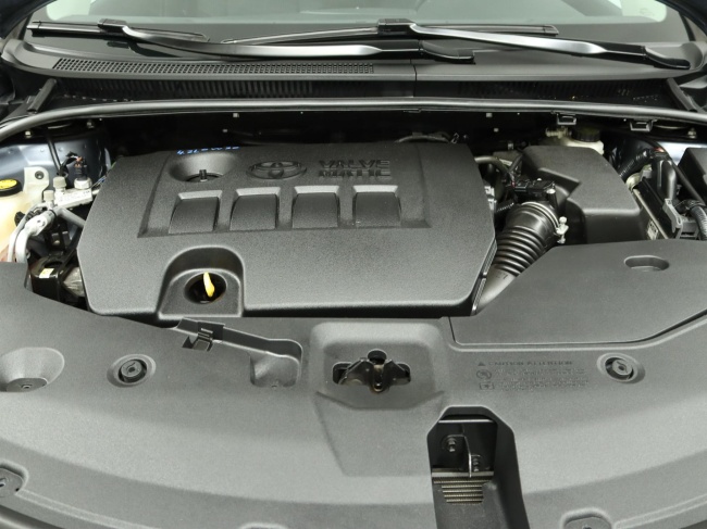 Toyota Avensis Wagon - 1.6 VVTi Comfort