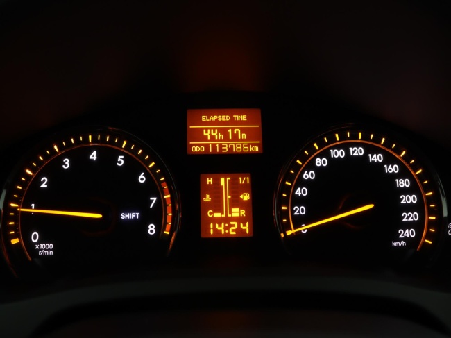 Toyota Avensis Wagon - 1.6 VVTi Comfort