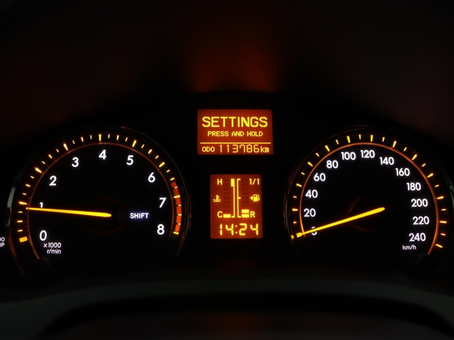 Toyota Avensis Wagon - 1.6 VVTi Comfort