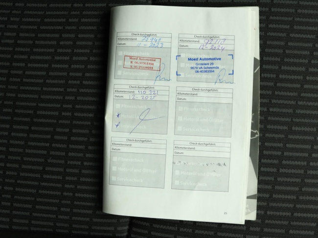 Toyota Avensis Wagon - 1.6 VVTi Comfort