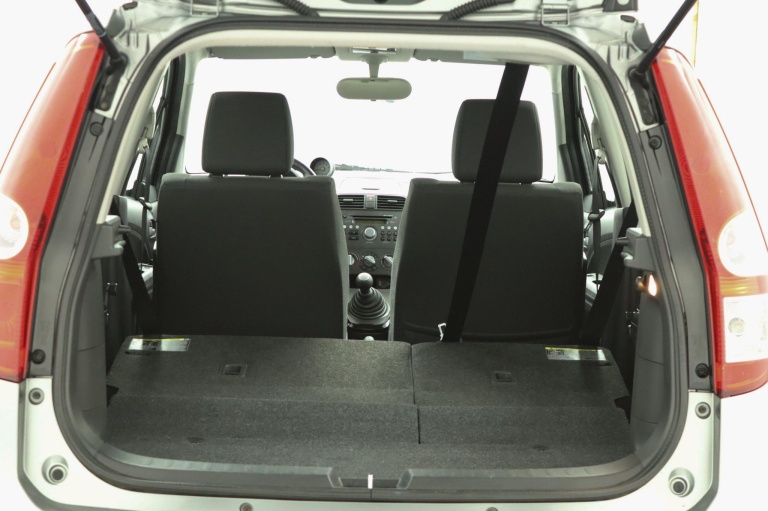 Suzuki Splash - 1.2 Comfort EASSS 24