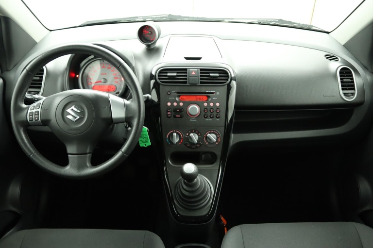 Suzuki Splash - 1.2 Comfort EASSS 4