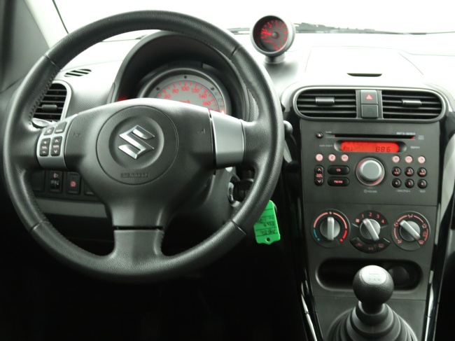 Suzuki Splash - 1.2 Comfort EASSS