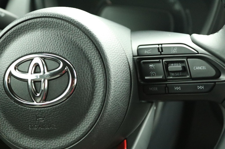 Toyota Aygo X - 1.0 VVT-i MT Undercover 21