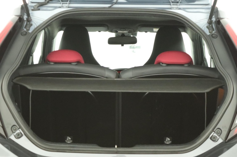 Toyota Aygo X - 1.0 VVT-i MT Undercover 23