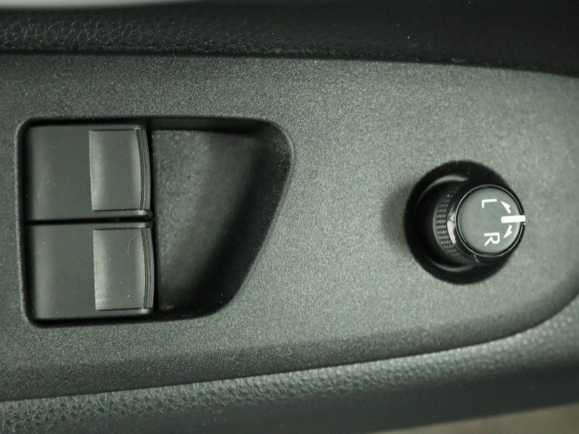 Toyota Aygo X - 1.0 VVT-i MT Undercover