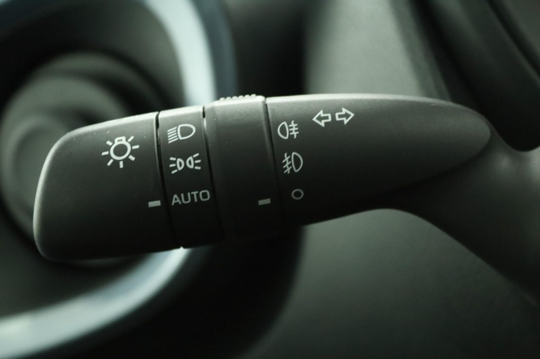 Toyota Aygo X - 1.0 VVT-i MT Undercover 31