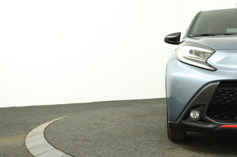 Toyota Aygo X - 1.0 VVT-i MT Undercover 35