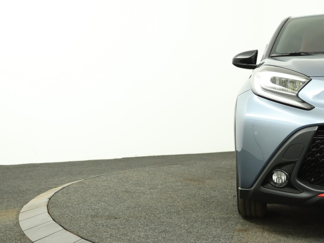 Toyota Aygo X - 1.0 VVT-i MT Undercover