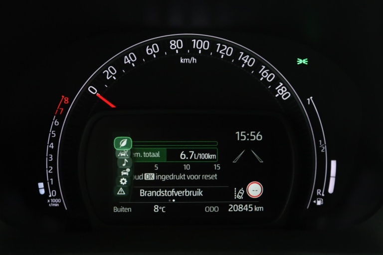 Toyota Aygo X - 1.0 VVT-i MT Undercover 43