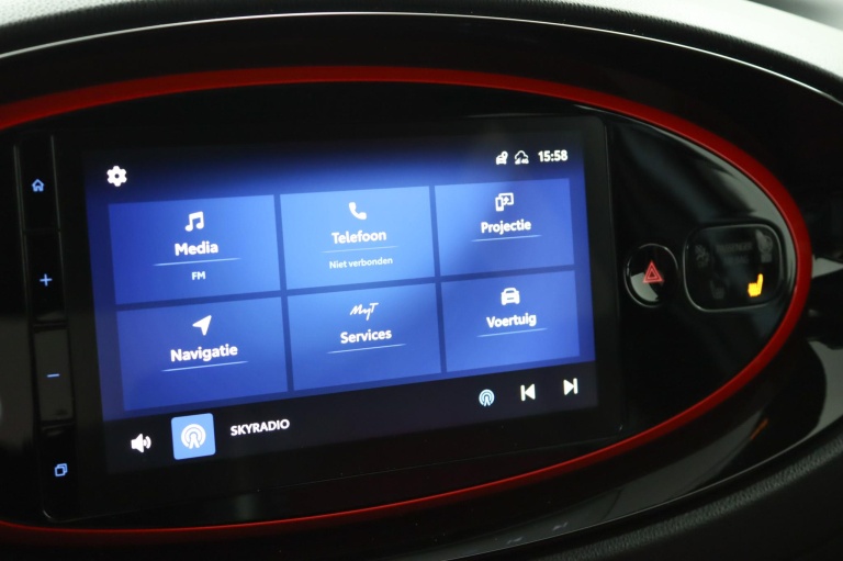 Toyota Aygo X - 1.0 VVT-i MT Undercover 52