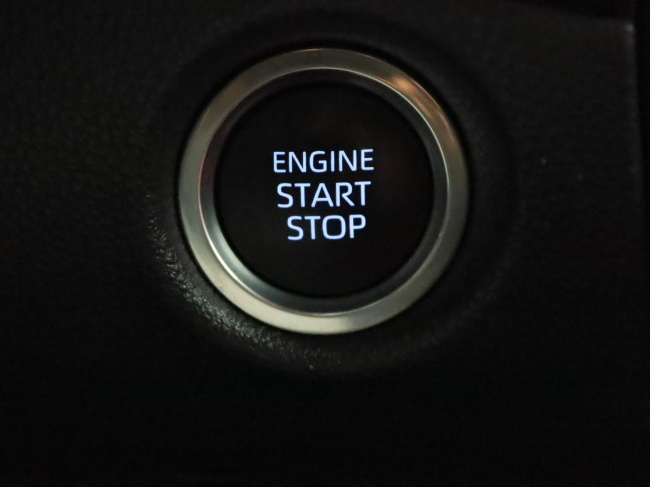 Toyota Aygo X - 1.0 VVT-i MT Undercover