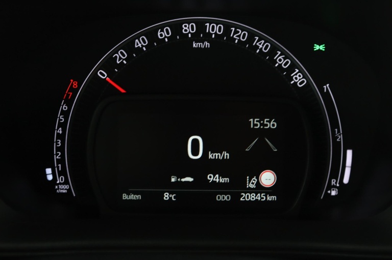 Toyota Aygo X - 1.0 VVT-i MT Undercover 6