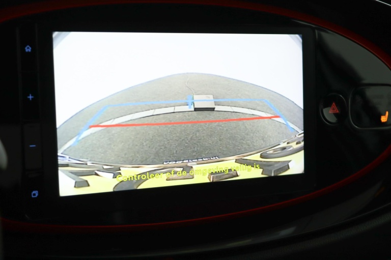 Toyota Aygo X - 1.0 VVT-i MT Undercover 9